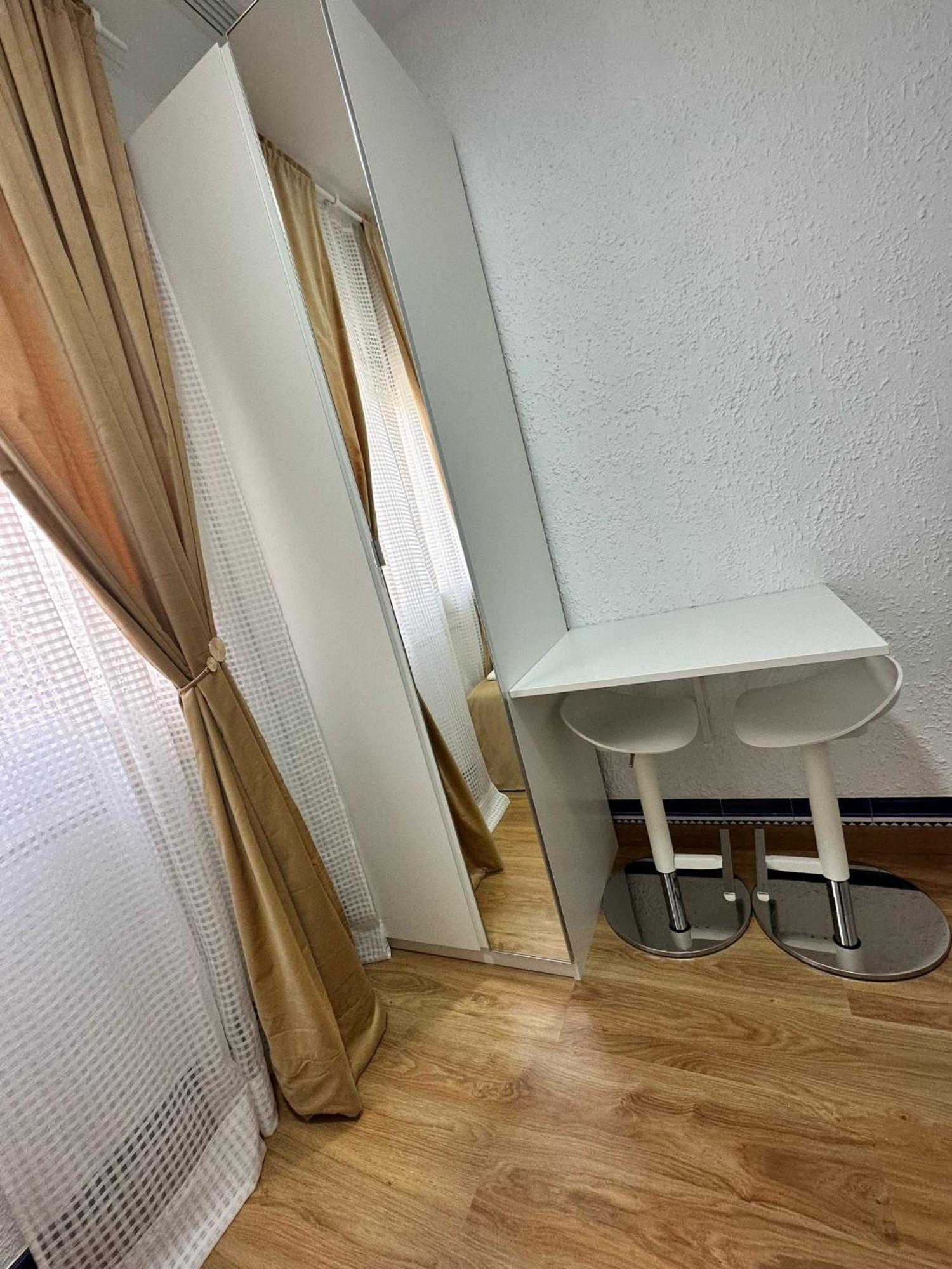 شقة Mi Casa Es Tu Casa لوسبيتاليت دي يوبريغات المظهر الخارجي الصورة